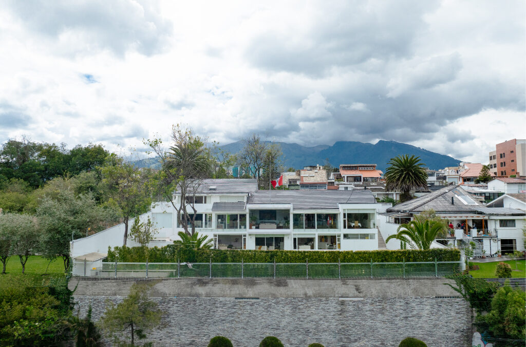 CAE Visita: Residencia Hayek – Arq. Milton Barragán Dumet